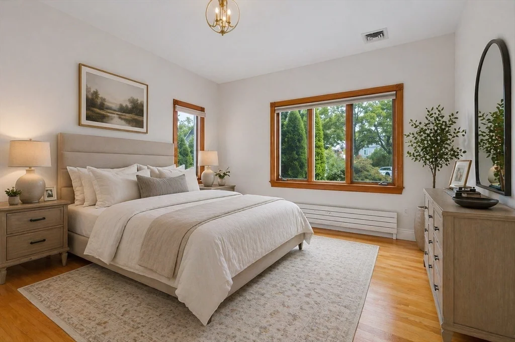 5 bed, 3 bath apartment for rent at 24 Carthay Cir, Newton Highlands — photo 8 of 25