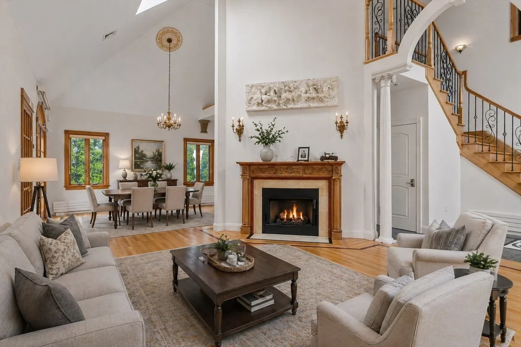 5 bed, 3 bath apartment for rent at 24 Carthay Cir, Newton Highlands — photo 2 of 25