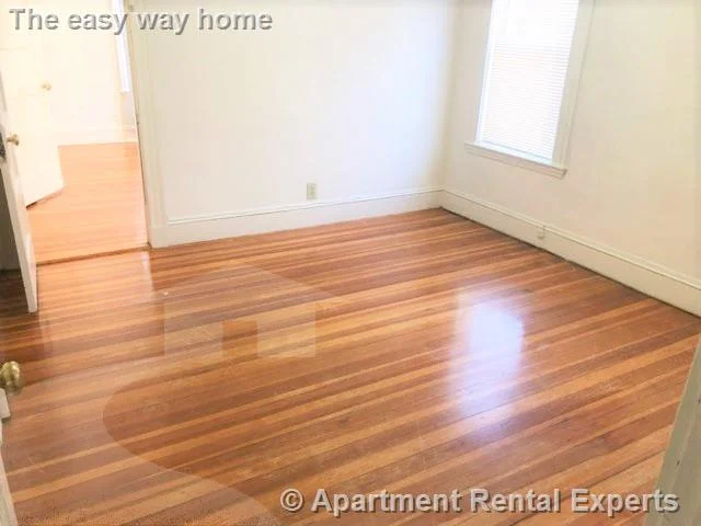 4 bed, 2 bath apartment for rent at 24 Central Rd Unit 3, Spring Hill — photo 6 of 14