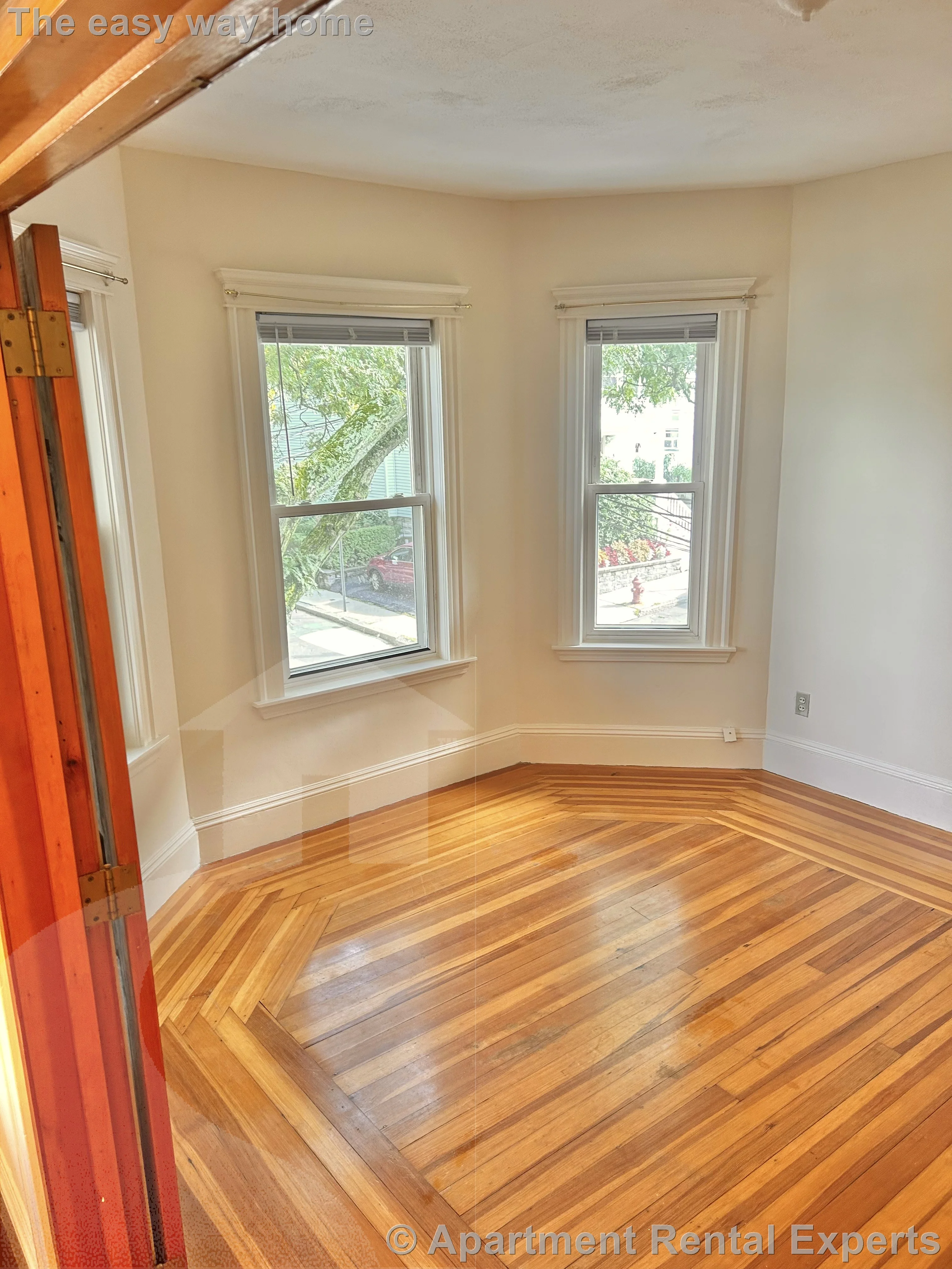 4 bed, 2 bath apartment for rent at 24 Central Rd Unit 3, Spring Hill — photo 10 of 17