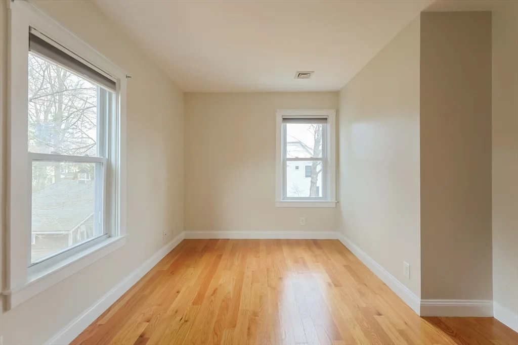 3 bed, 2 bath apartment for rent at 24 Charles St Unit 1, Westborough — photo 30 of 42