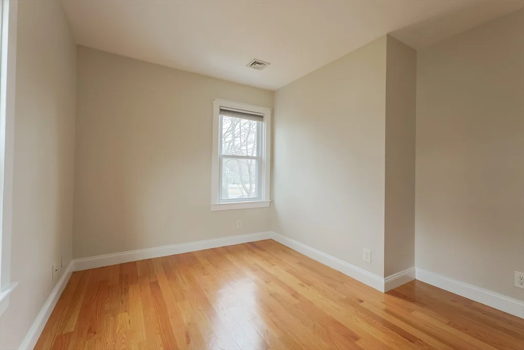 3 bed, 2 bath apartment for rent at 24 Charles St Unit 1, Westborough — photo 31 of 42