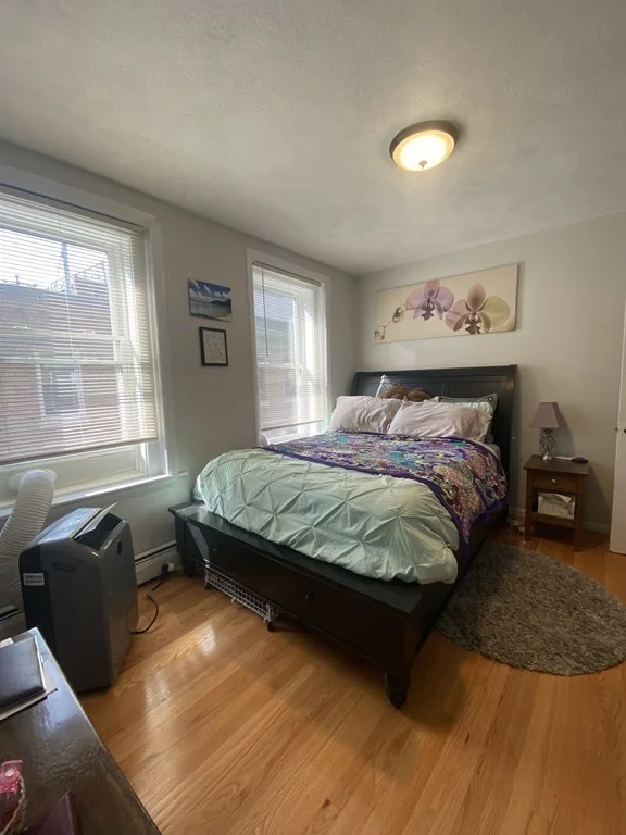 3 bed, 1 bath apartment for rent at 24 Charter St Unit 5, North End — photo 11 of 16