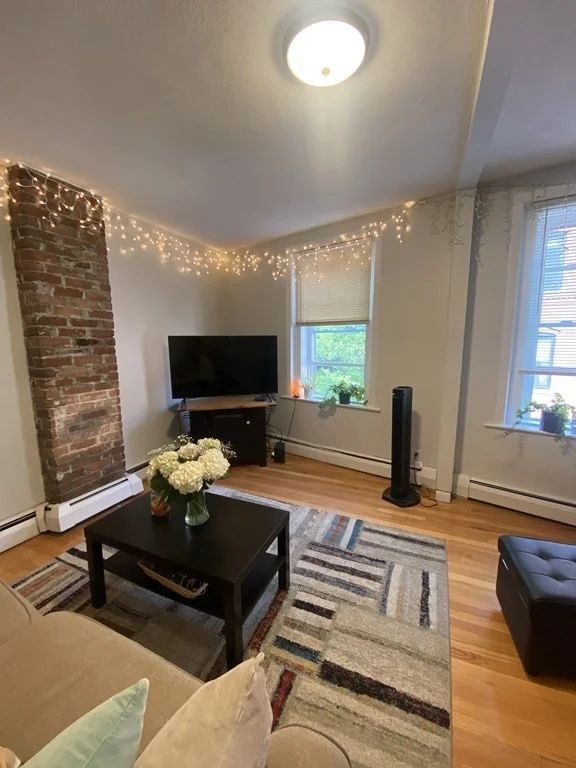 3 bed, 1 bath apartment for rent at 24 Charter St Unit 5, North End — photo 4 of 16