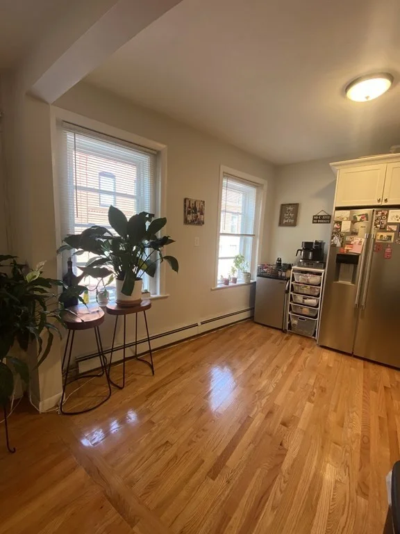 3 bed, 1 bath apartment for rent at 24 Charter St Unit 5, North End — photo 7 of 16