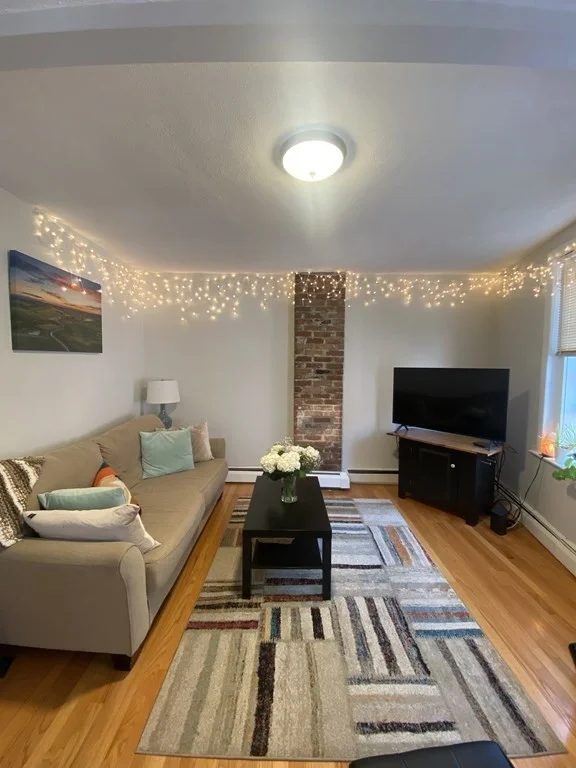 3 bed, 1 bath apartment for rent at 24 Charter St Unit 5, North End — photo 3 of 16