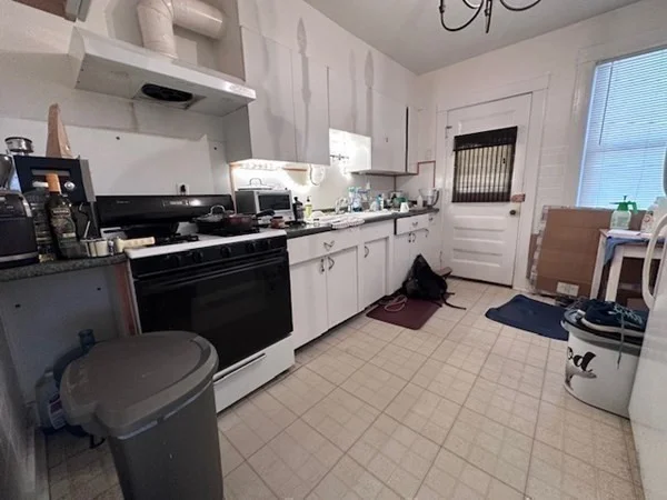 1 bed, 1 bath apartment for rent at 24 Chatham St Unit 1R, Mid Cambridge — photo 18 of 19