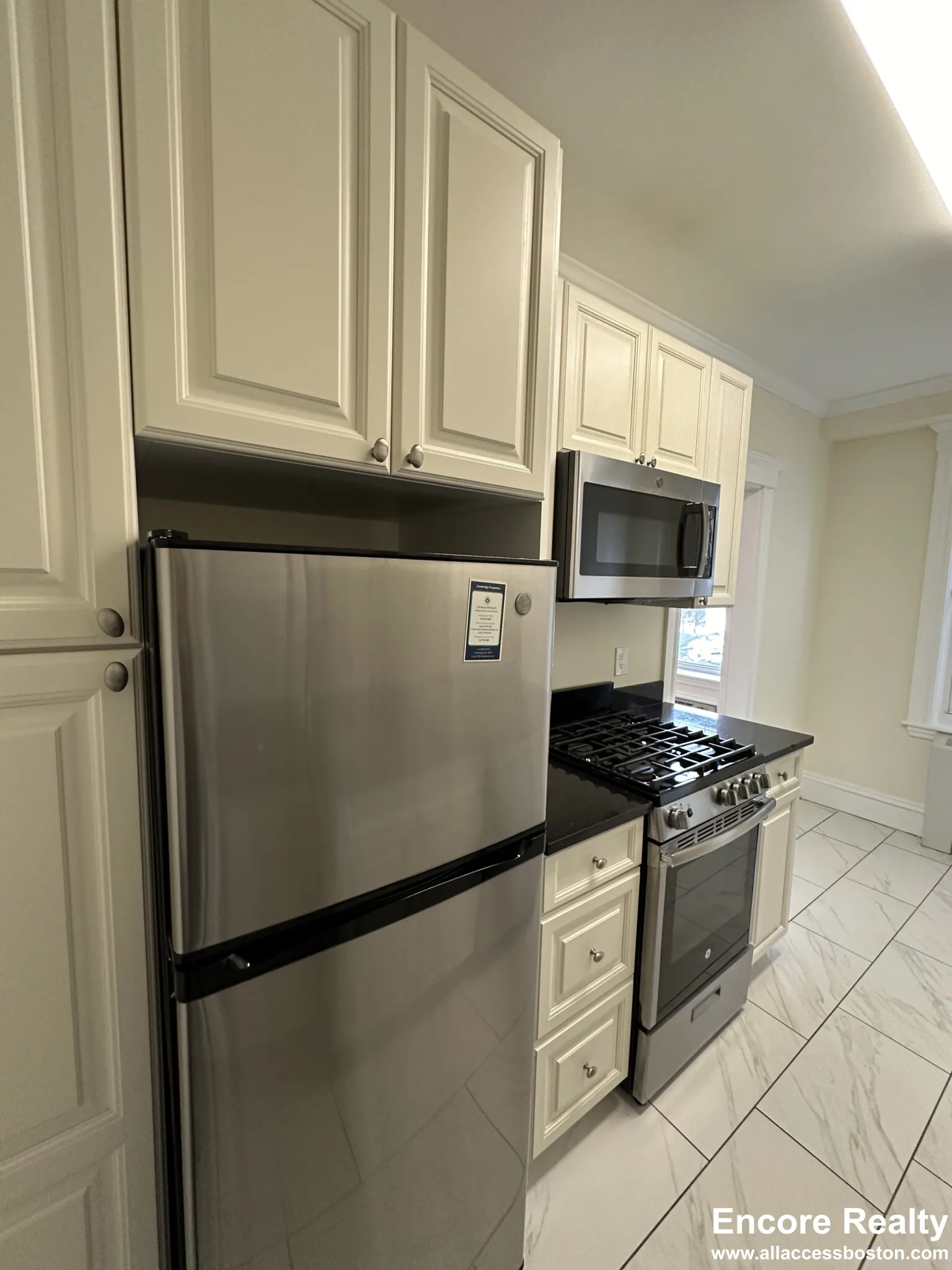 1 bed, 1 bath apartment for rent at 24 Chauncy St Unit 09, Neighborhood Nine