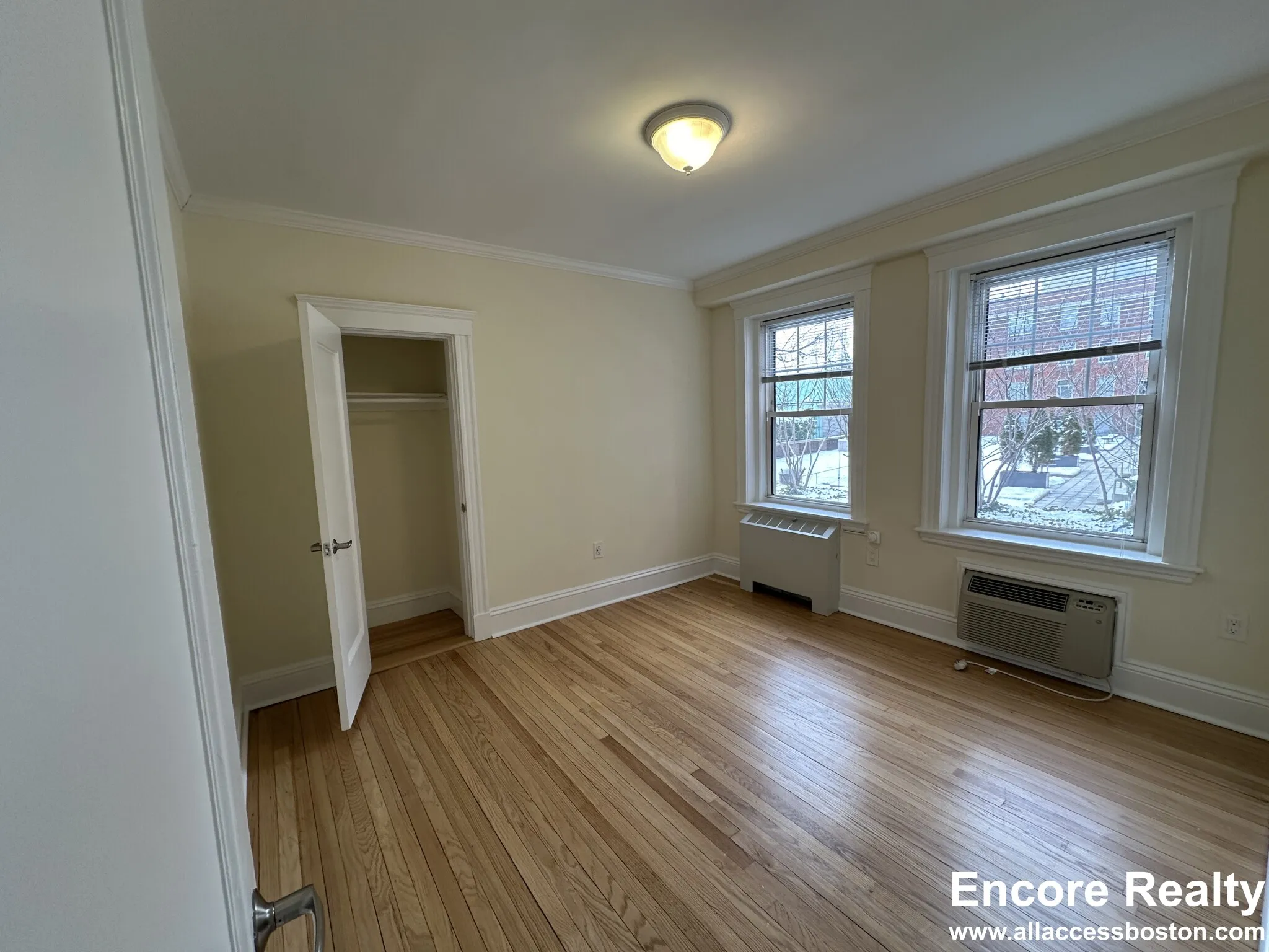 1 bed, 1 bath apartment for rent at 24 Chauncy St Unit 09, Neighborhood Nine — photo 12 of 16