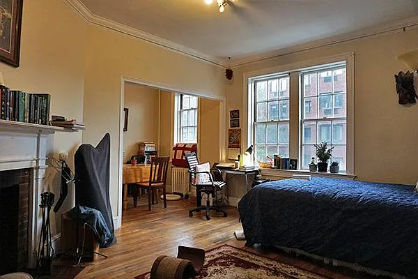 1 bed, 1 bath apartment for rent at 24 Chauncy St Unit 12, Neighborhood Nine