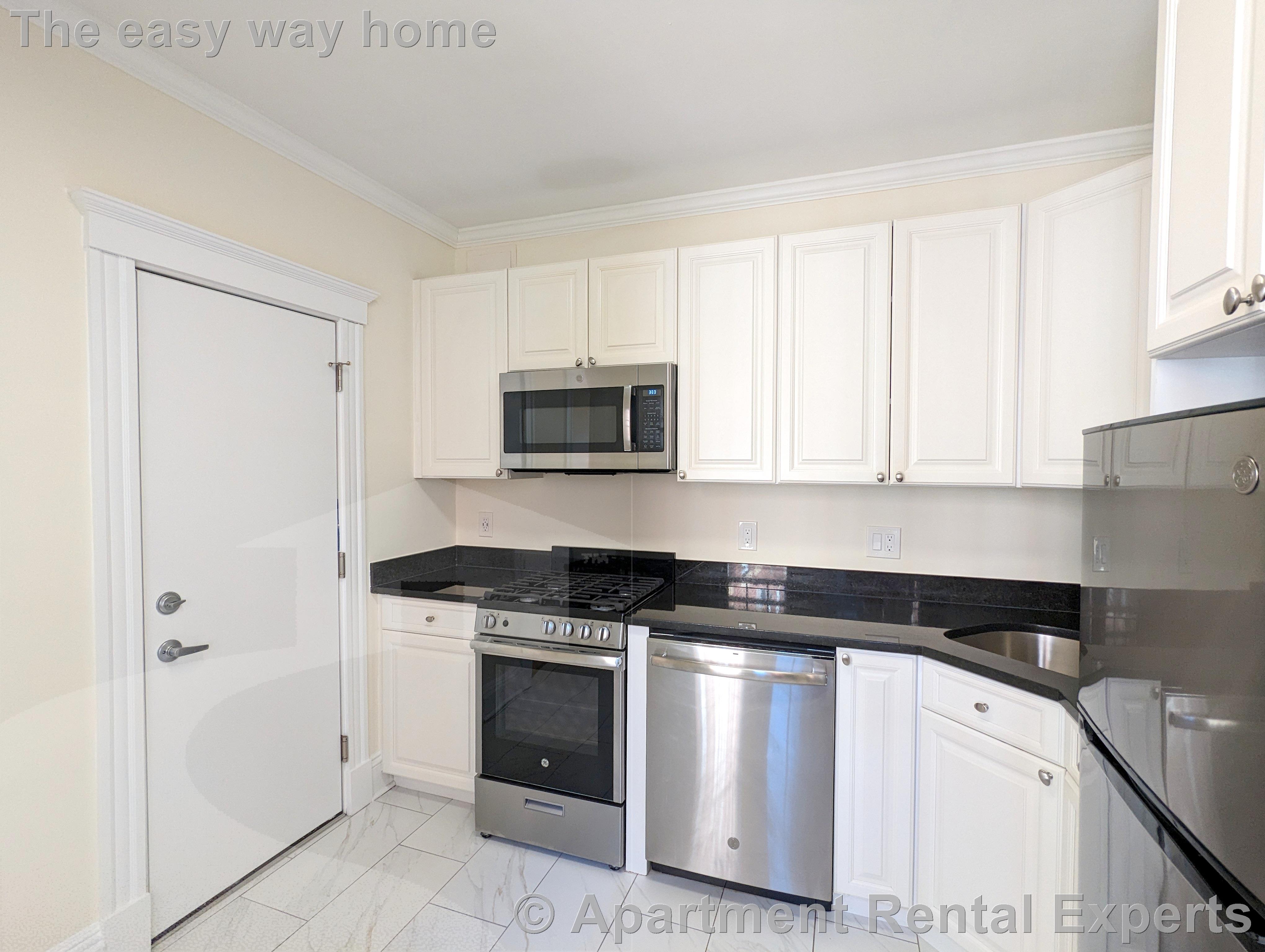 Studio bed, 1 bath apartment for rent at 24 Chauncy St Unit 8, Harvard Square — photo 3 of 9
