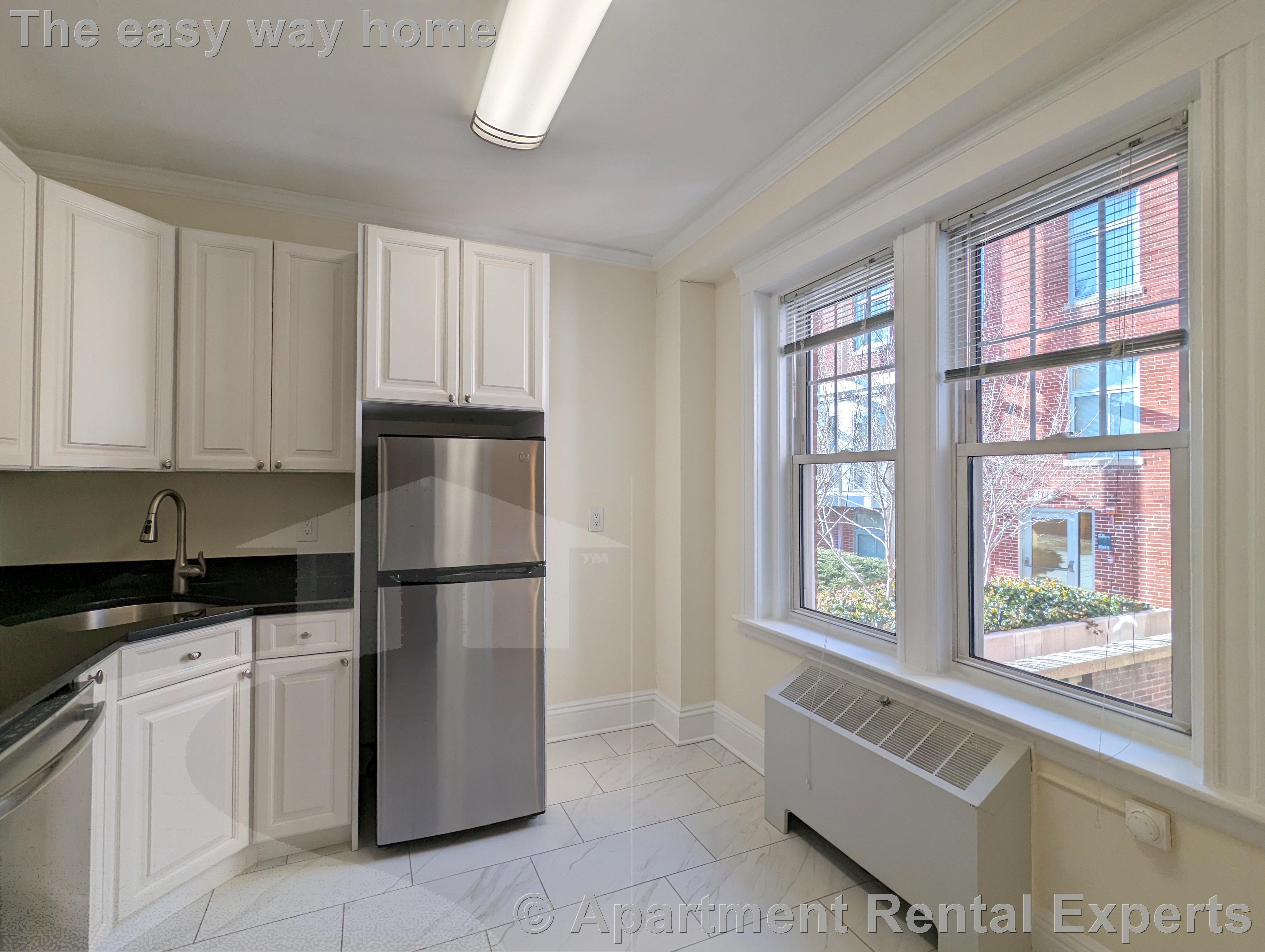 Studio bed, 1 bath apartment for rent at 24 Chauncy St Unit 8, Harvard Square — photo 2 of 9