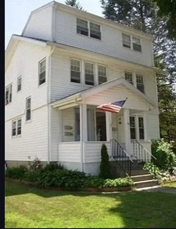 2 bed, 1 bath apartment for rent at 24 Circular Ave Unit 2, Natick