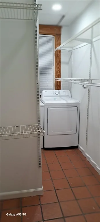 2 bed, 1 bath apartment for rent at 24 Clearview Ave Unit 2, Burncoat — photo 20 of 35