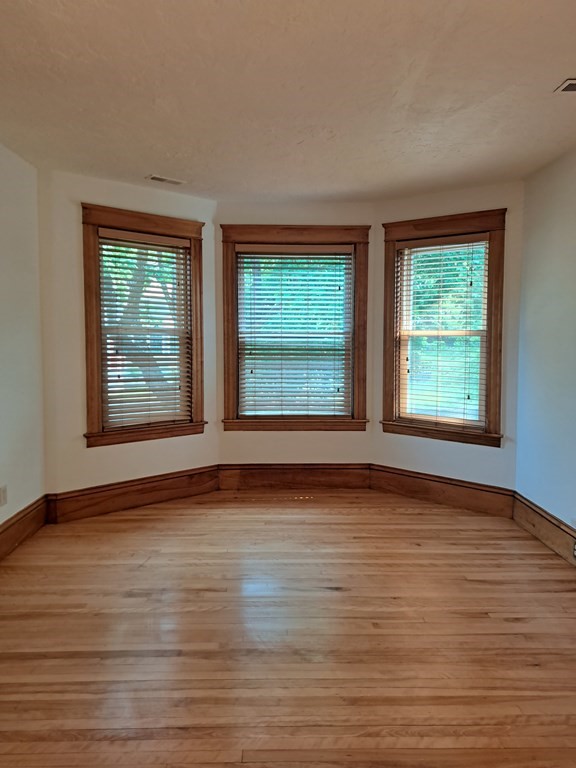2 bed, 1 bath apartment for rent at 24 Clearview Ave Unit 2, Burncoat — photo 15 of 35