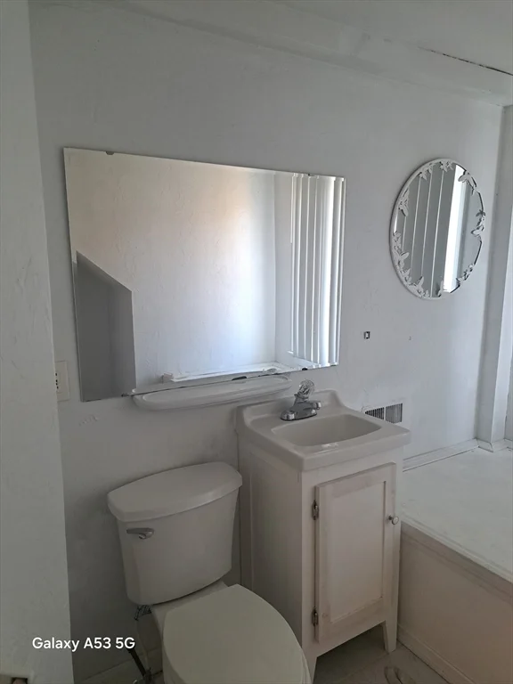 1 bed, 1 bath apartment for rent at 24 Clearview Ave Unit 3, Burncoat — photo 13 of 23