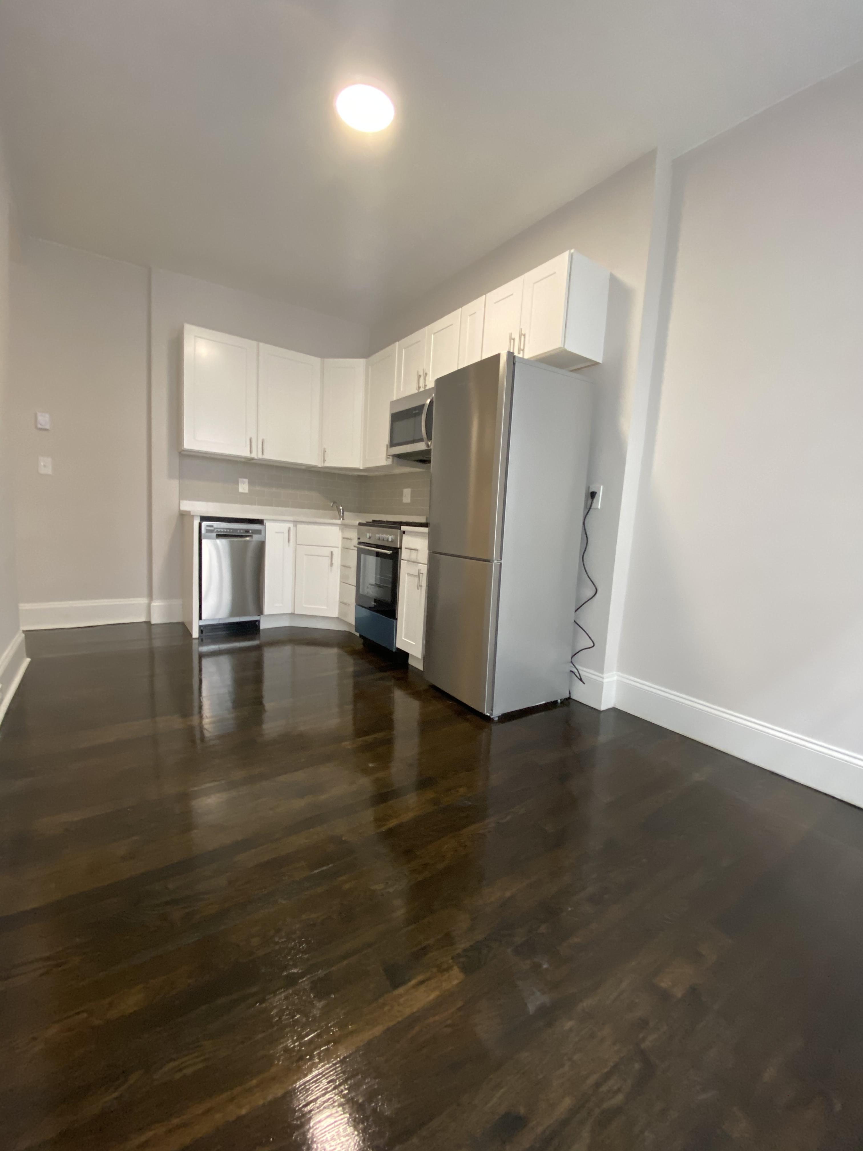 2 bed, 1 bath apartment for rent at 24 Clearway St Unit 11, Back Bay — photo 4 of 15