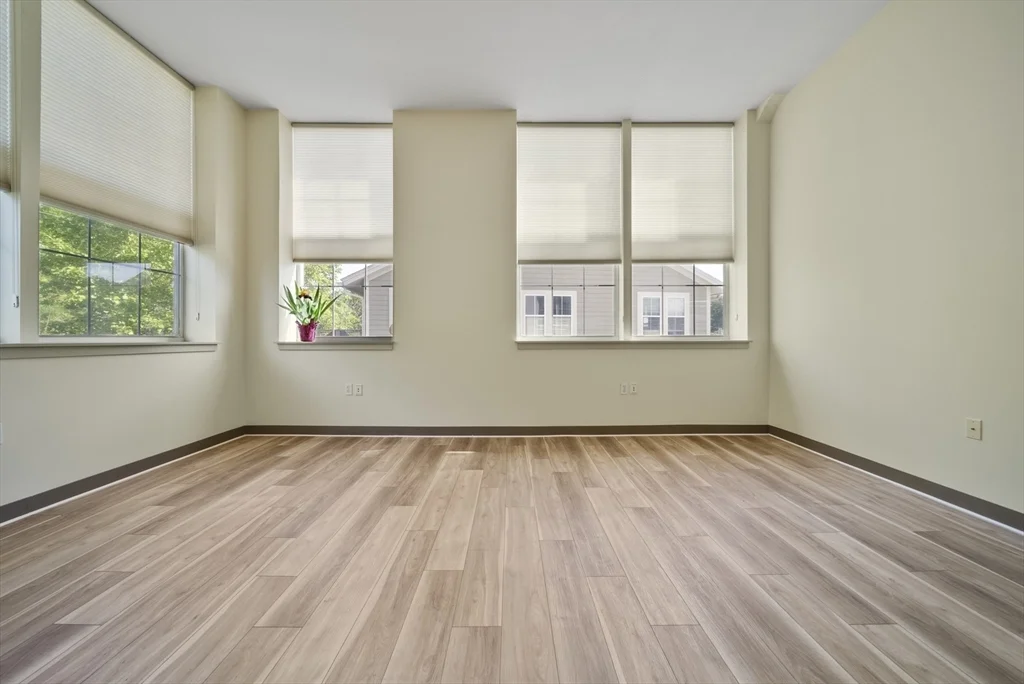 2 bed, 1 bath apartment for rent at 24 Cobblestone Ln Unit 405, West Gloucester — photo 8 of 18