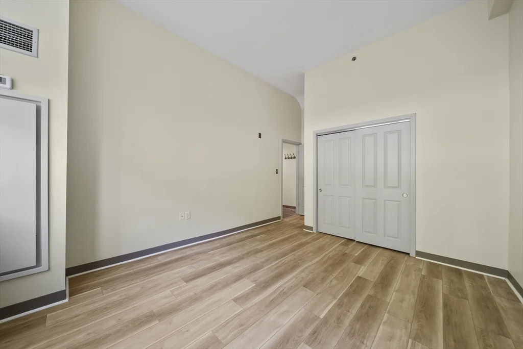 2 bed, 1 bath apartment for rent at 24 Cobblestone Ln Unit 405, West Gloucester — photo 15 of 18