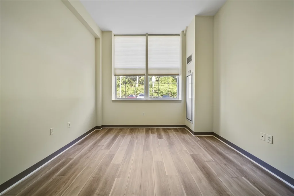 2 bed, 1 bath apartment for rent at 24 Cobblestone Ln Unit 405, West Gloucester — photo 12 of 18
