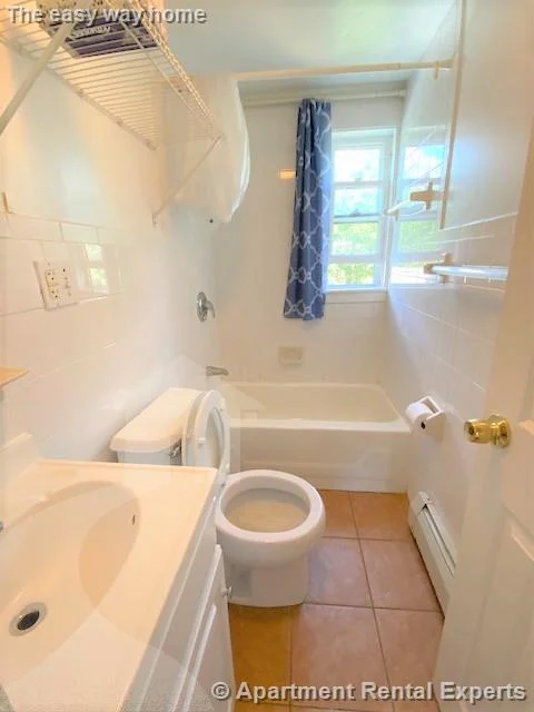 2 bed, 1 bath apartment for rent at 24 Cogswell Ave Unit 3, Porter Square — photo 6 of 11