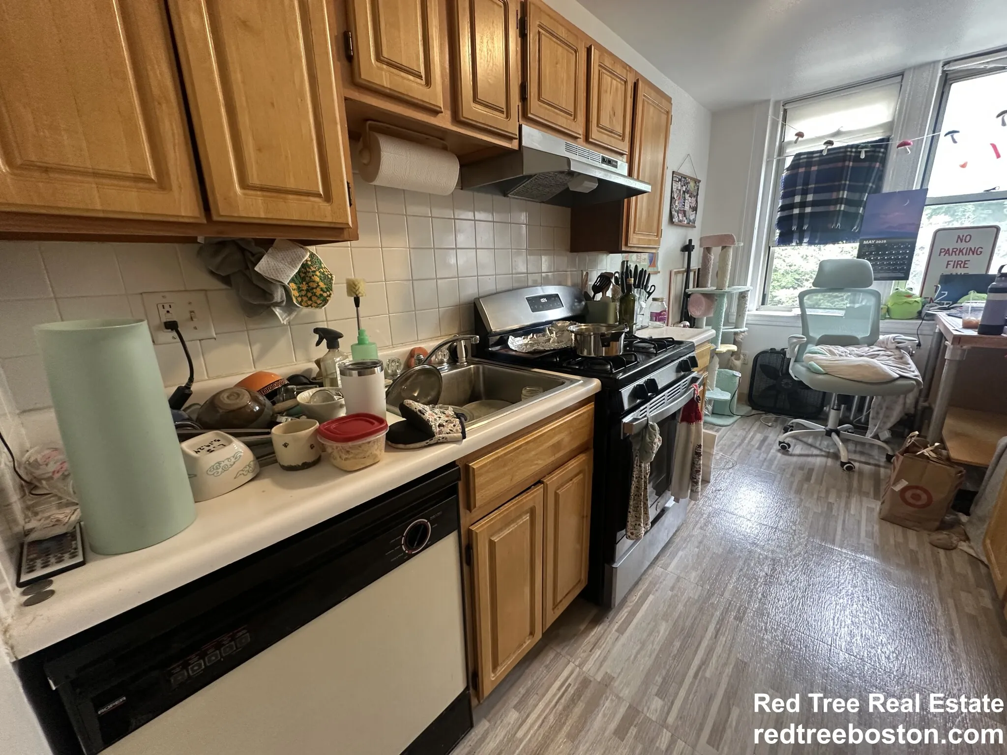 1 bed, 1 bath apartment for rent at 24 Colborne Rd Unit 23, Brighton — photo 4 of 14