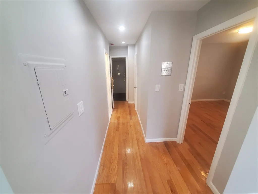 1 bed, 1 bath apartment for rent at 24 Colgate Rd Unit 13, Roslindale — photo 5 of 11