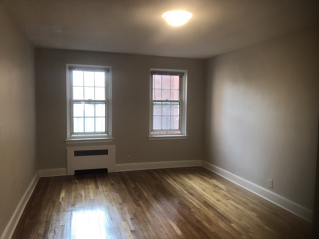1 bed, 1 bath apartment for rent at 24 Concord Ave Unit 207, Harvard Square — photo 1 of 14
