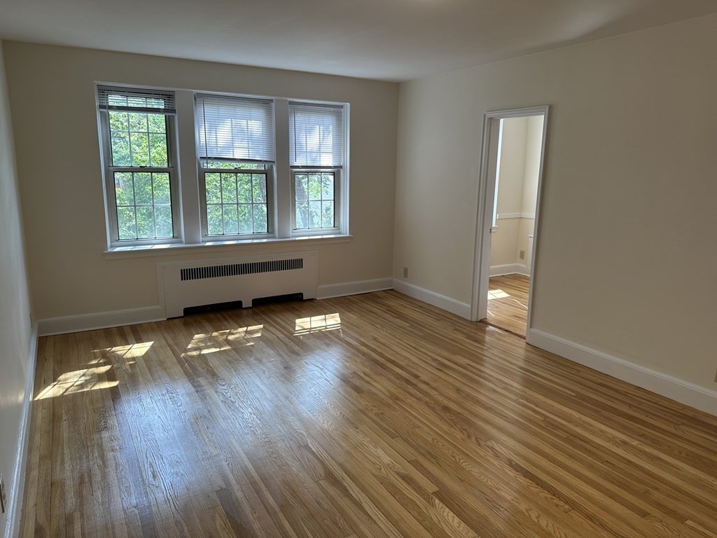 Studio bed, 1 bath apartment for rent at 24 Concord Ave Unit 312, Harvard Square — photo 5 of 16
