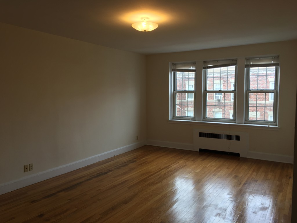 1 bed, 1 bath apartment for rent at 24 Concord Ave Unit 314, Harvard Square — photo 4 of 19