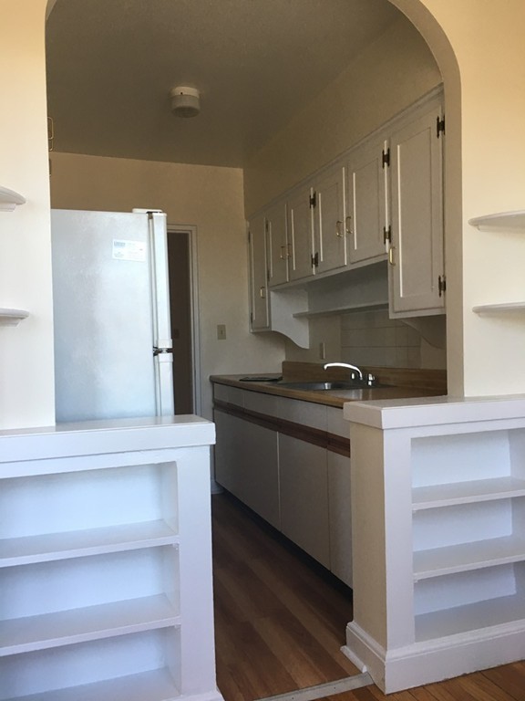 1 bed, 1 bath apartment for rent at 24 Concord Ave Unit 314, Harvard Square — photo 14 of 19