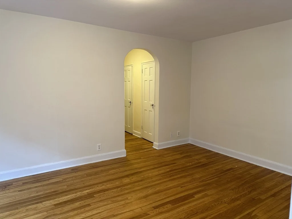 Studio bed, 1 bath apartment for rent at 24 Concord Ave Unit 405, West Cambridge — photo 8 of 23