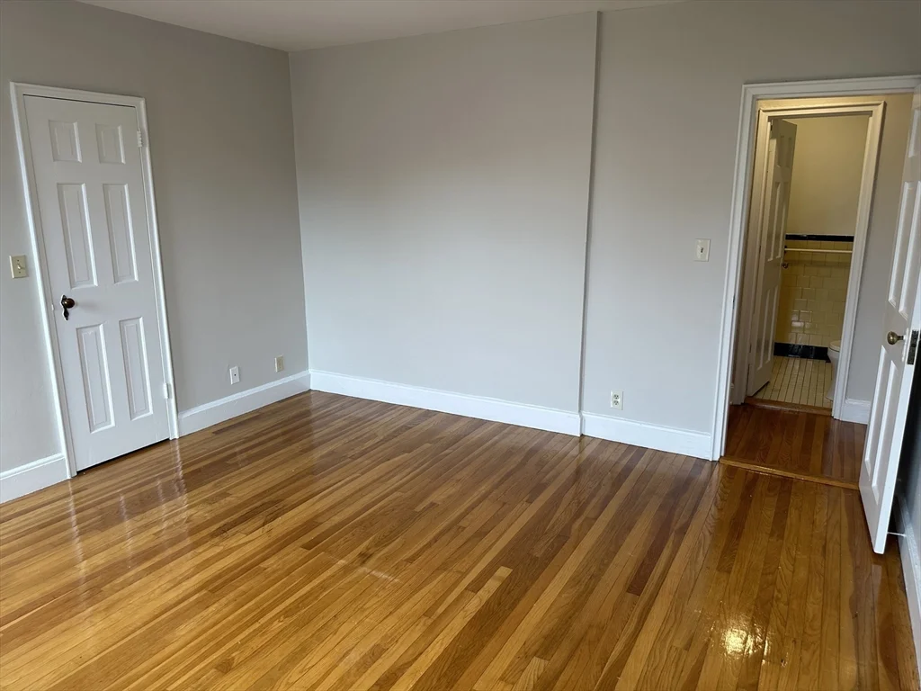 1 bed, 1 bath apartment for rent at 24 Concord Ave Unit 414, West Cambridge — photo 14 of 20
