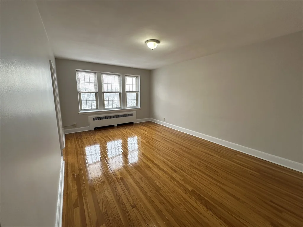 1 bed, 1 bath apartment for rent at 24 Concord Ave Unit 516, Harvard Square — photo 1 of 21
