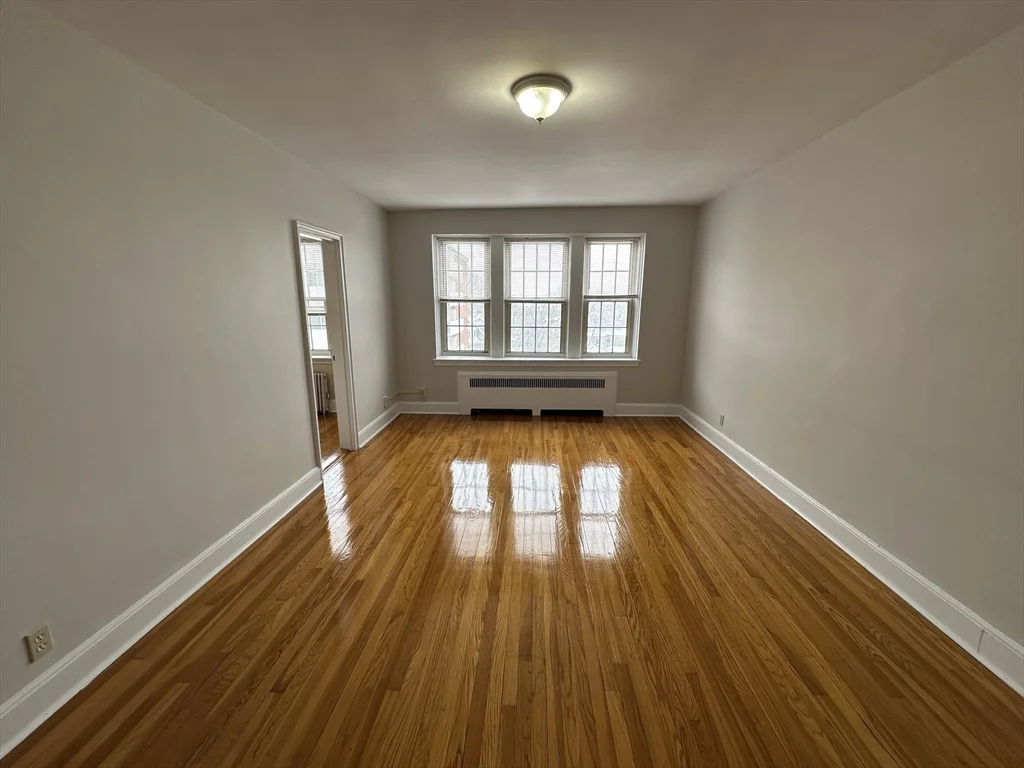 1 bed, 1 bath apartment for rent at 24 Concord Ave Unit 516, Harvard Square — photo 2 of 21