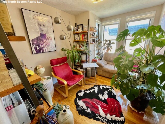 1 bed, 1 bath apartment for rent at 24 Cooper St Unit 6, North End