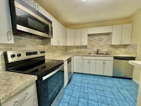 2 bed, 2 bath apartment for rent at 24 Corey St Unit 101, Everett — photo 7 of 15