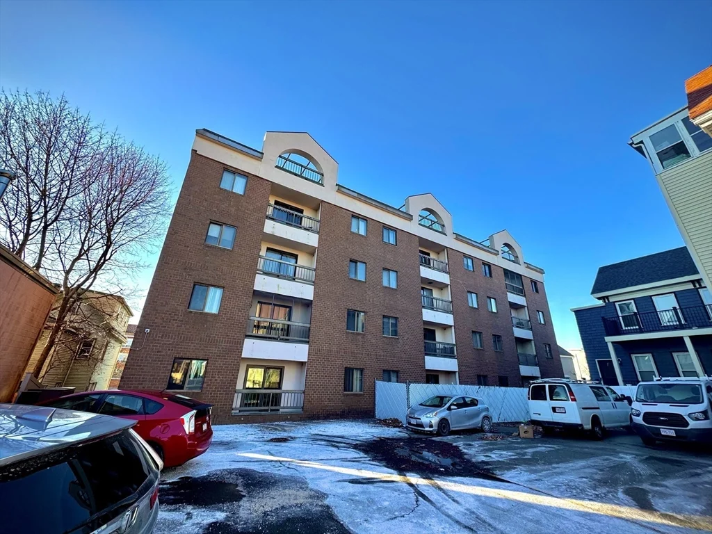 2 bed, 2 bath apartment for rent at 24 Corey St Unit 101, Everett — photo 14 of 15