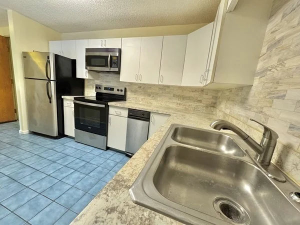 2 bed, 2 bath apartment for rent at 24 Corey St Unit 101, Everett — photo 10 of 15