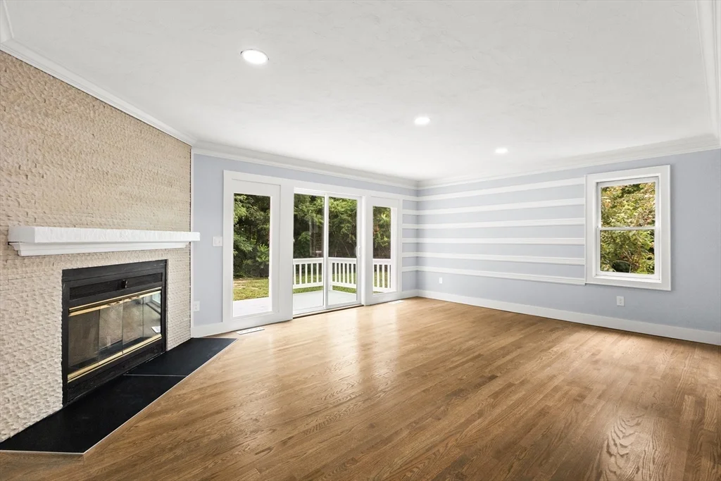 4 bed, 3 bath apartment for rent at 24 Country Club Dr Unit 24, Plymouth — photo 17 of 42