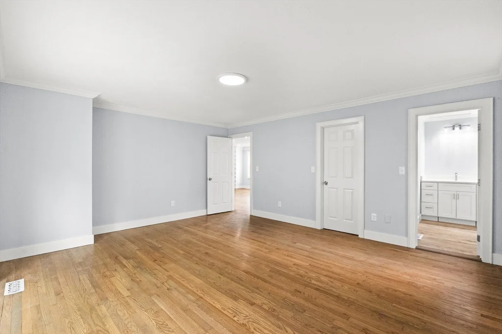 4 bed, 3 bath apartment for rent at 24 Country Club Dr Unit 24, Plymouth — photo 11 of 42