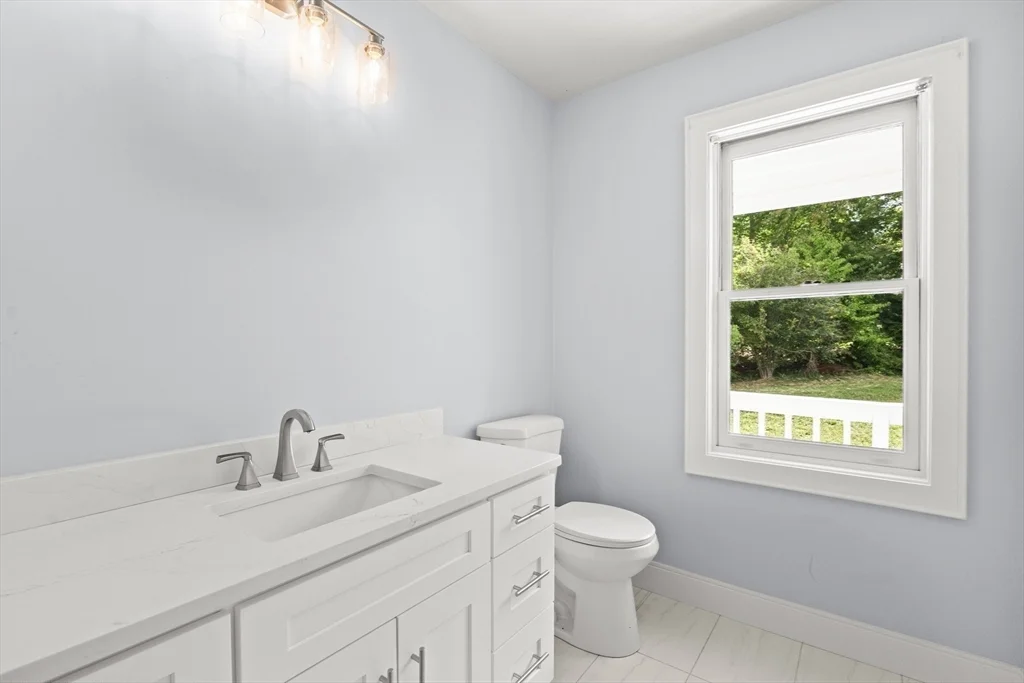4 bed, 3 bath apartment for rent at 24 Country Club Dr Unit 24, Plymouth — photo 19 of 42