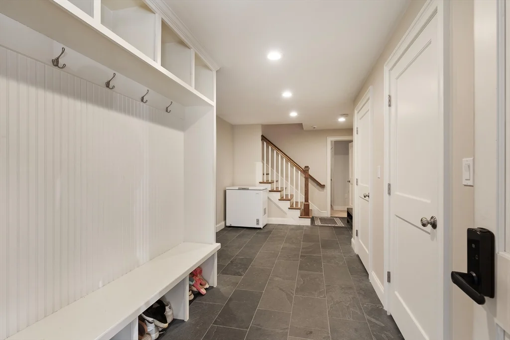 5 bed, 4+ bath apartment for rent at 24 Dogwood Ln, Birds Hill — photo 38 of 40