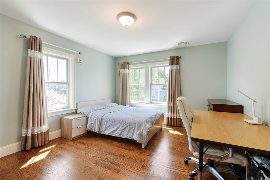 5 bed, 4+ bath apartment for rent at 24 Dogwood Ln, Birds Hill — photo 31 of 40
