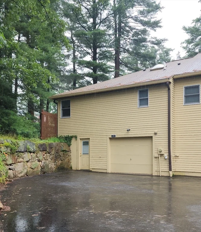 2 bed, 2 bath apartment for rent at 24 East Bluff Rd Unit 24, Ashland — photo 13 of 13
