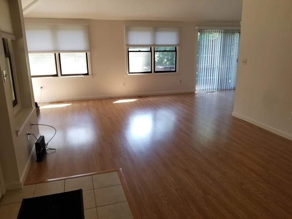 2 bed, 2 bath apartment for rent at 24 East Bluff Rd Unit 24, Ashland — photo 2 of 13