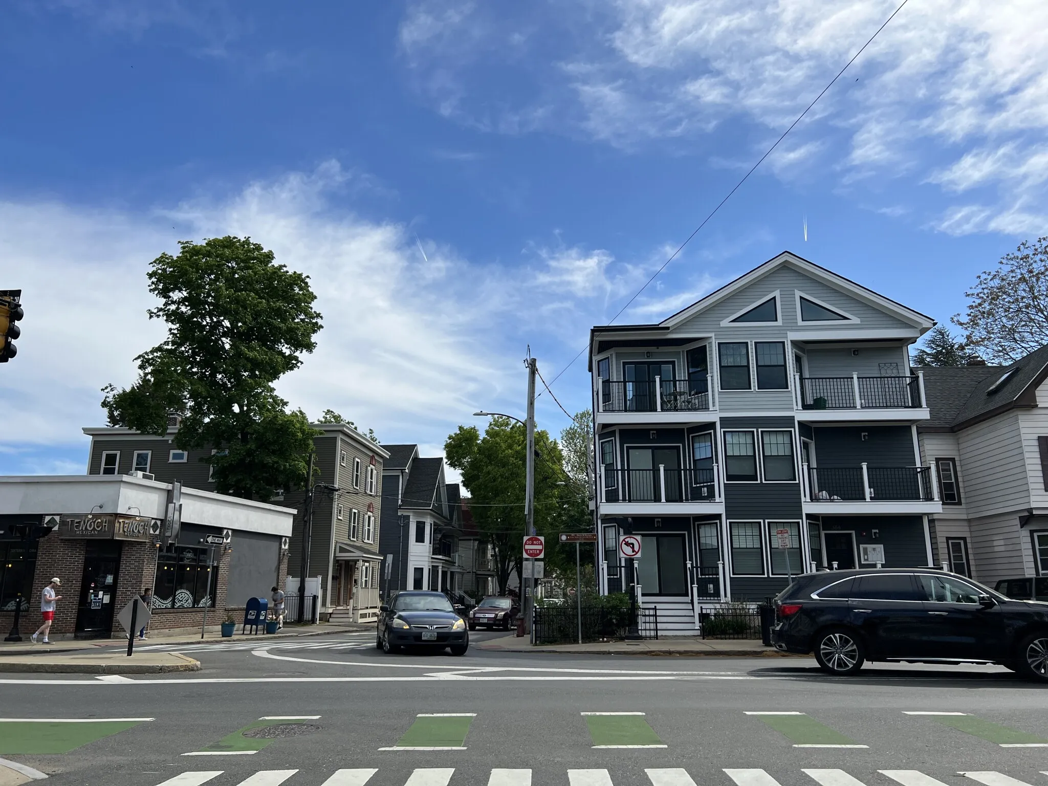 2 bed, 1 bath apartment for rent at 24 Ellington Rd Unit 2, Powder House Square — photo 28 of 30