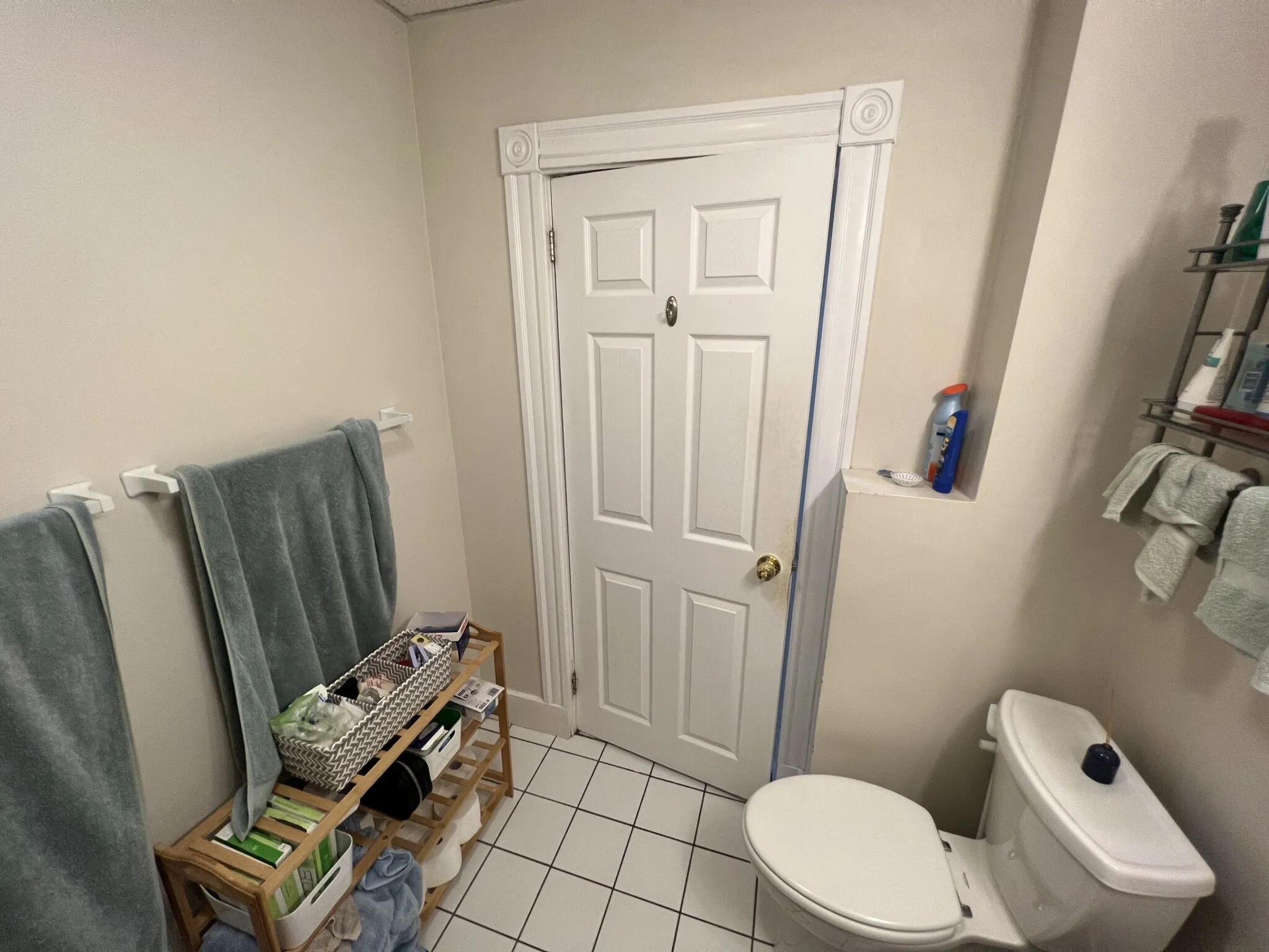 2 bed, 1 bath apartment for rent at 24 Ellington Rd Unit 2, Powder House Square — photo 9 of 30