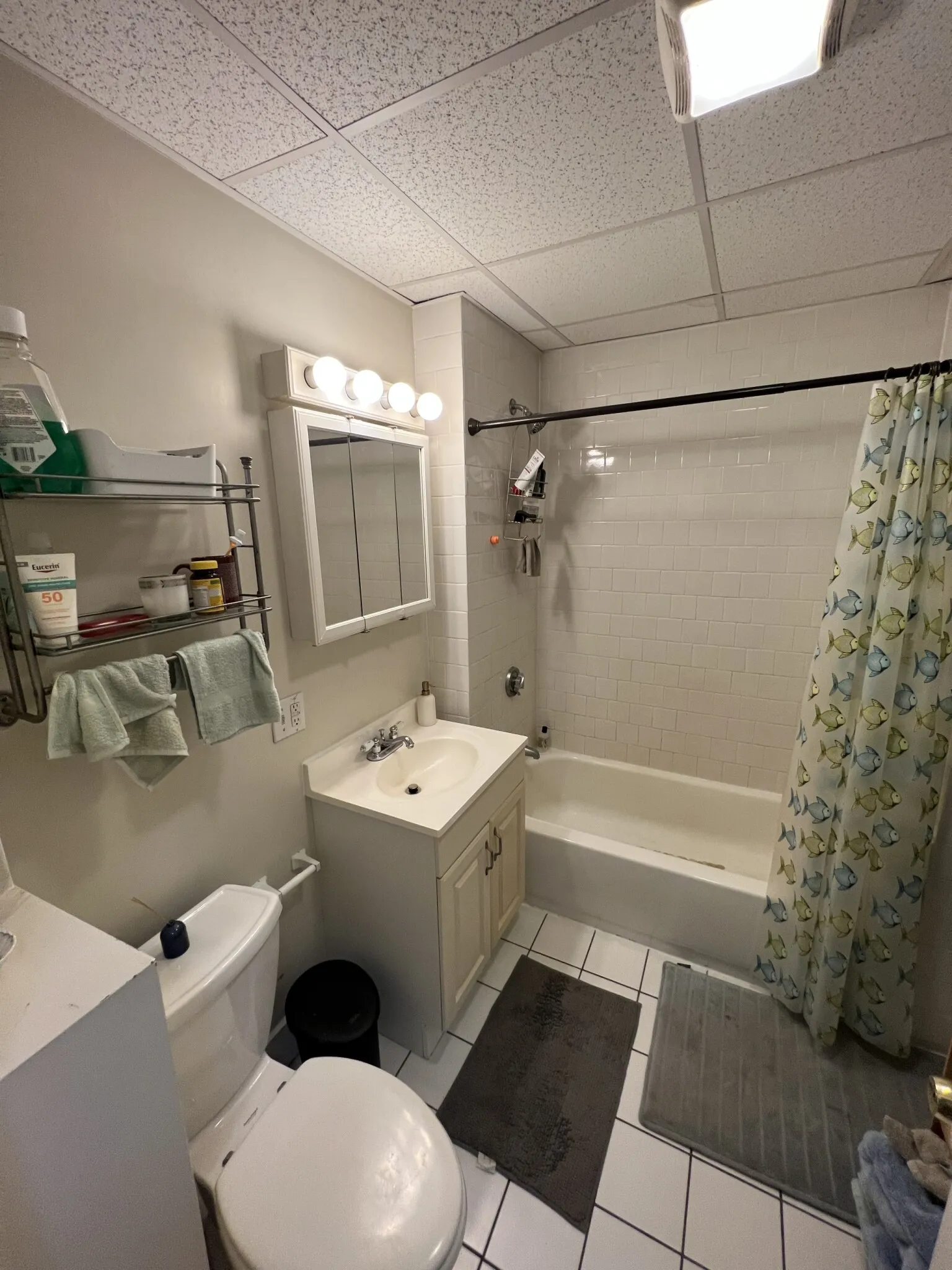 2 bed, 1 bath apartment for rent at 24 Ellington Rd Unit 2, Powder House Square — photo 8 of 30