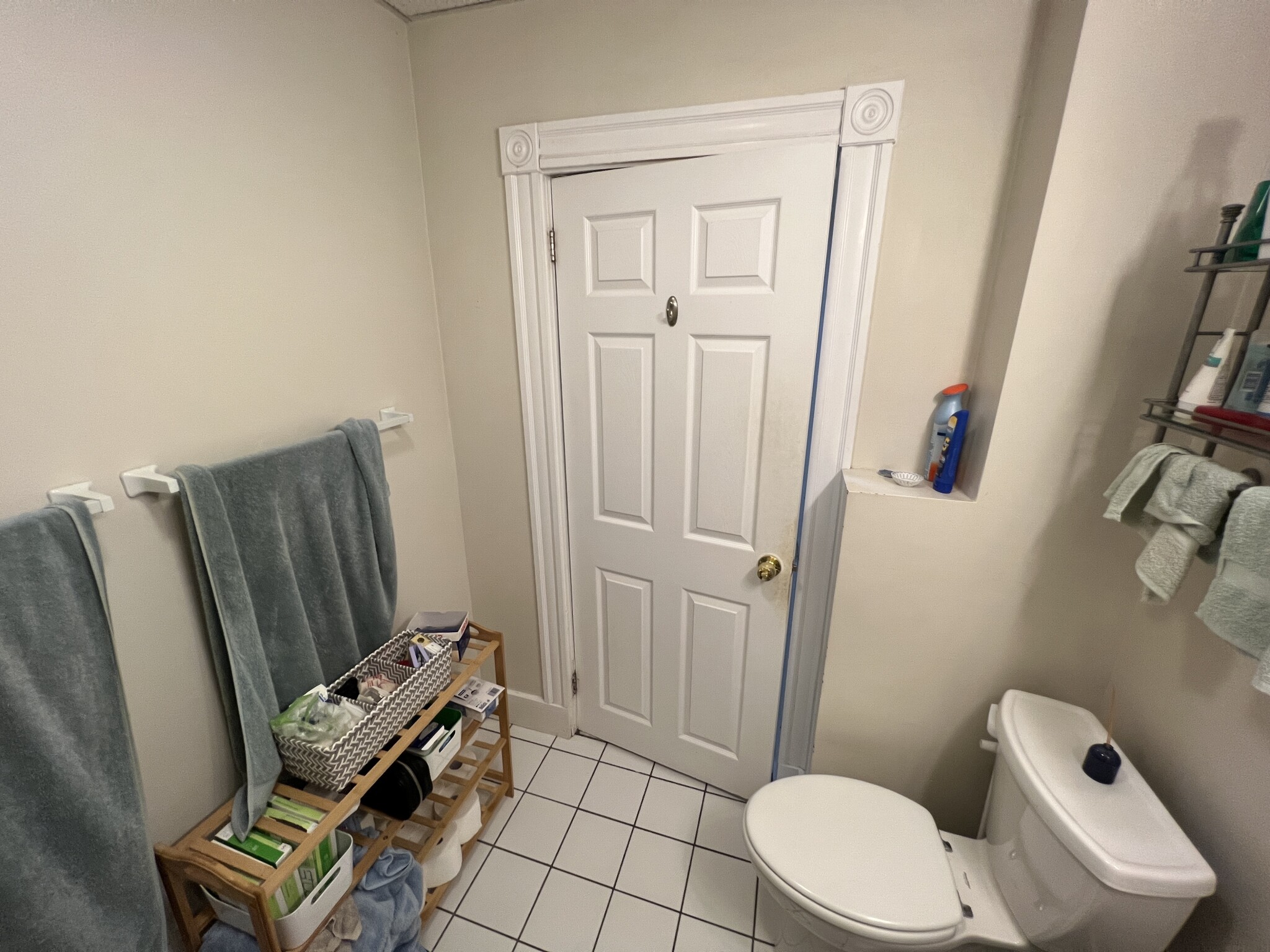 2 bed, 1 bath apartment for rent at 24 Ellington Rd Unit 2R, Powder House Square — photo 9 of 30